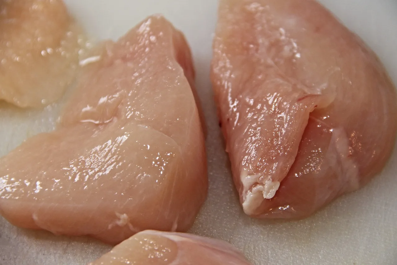 chicken-3212144_1280