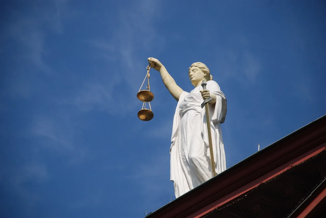 jurisdiction-677940_1280