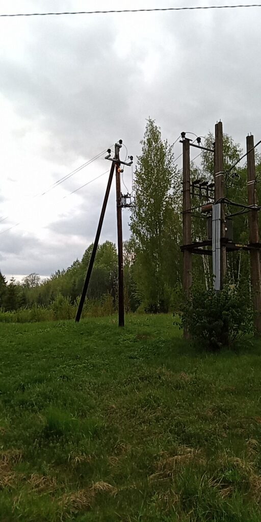 Vardja elektripost2