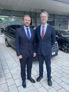 53813444473_c1557e9969_w