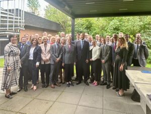 Tsahkna ja EL saadikud