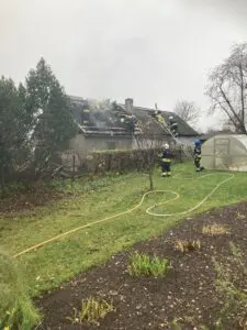 Karski-Nuia Aia garaaž2