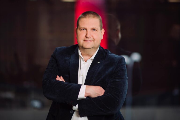 Rein-karofeld_SEB_Jake_Farra